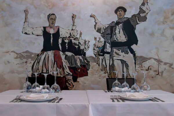pintura-mesa-restaurante-epermendi-ugaran-bizkaia pintura-mesa-restaurante-epermendi-ugaran-bizkaia