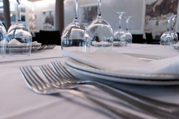 vajilla-restaurante-epermendi-ugaran-bizkaia- vajilla-restaurante-epermendi-ugaran-bizkaia-